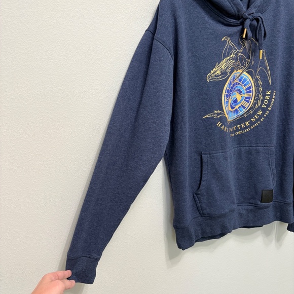 Harry Potter NYC Dragon Hoodie - Navy, L - Picture 5 of 8